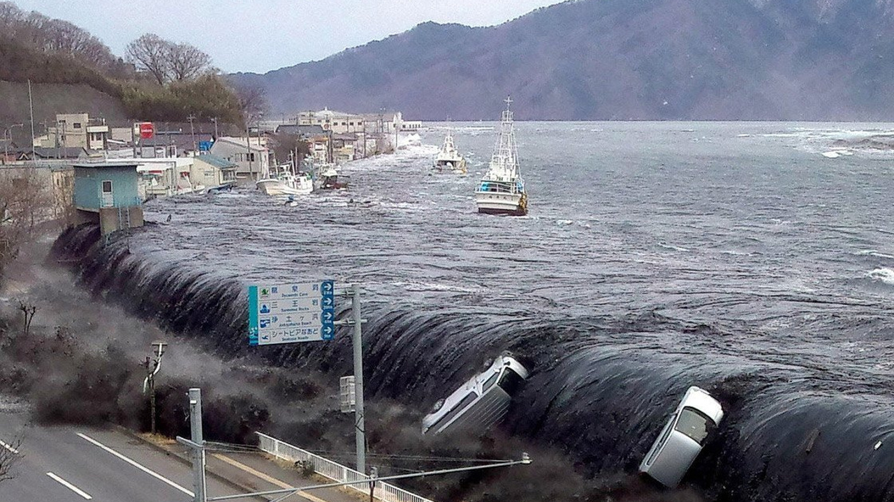 Japonya'da tsunami alarmı